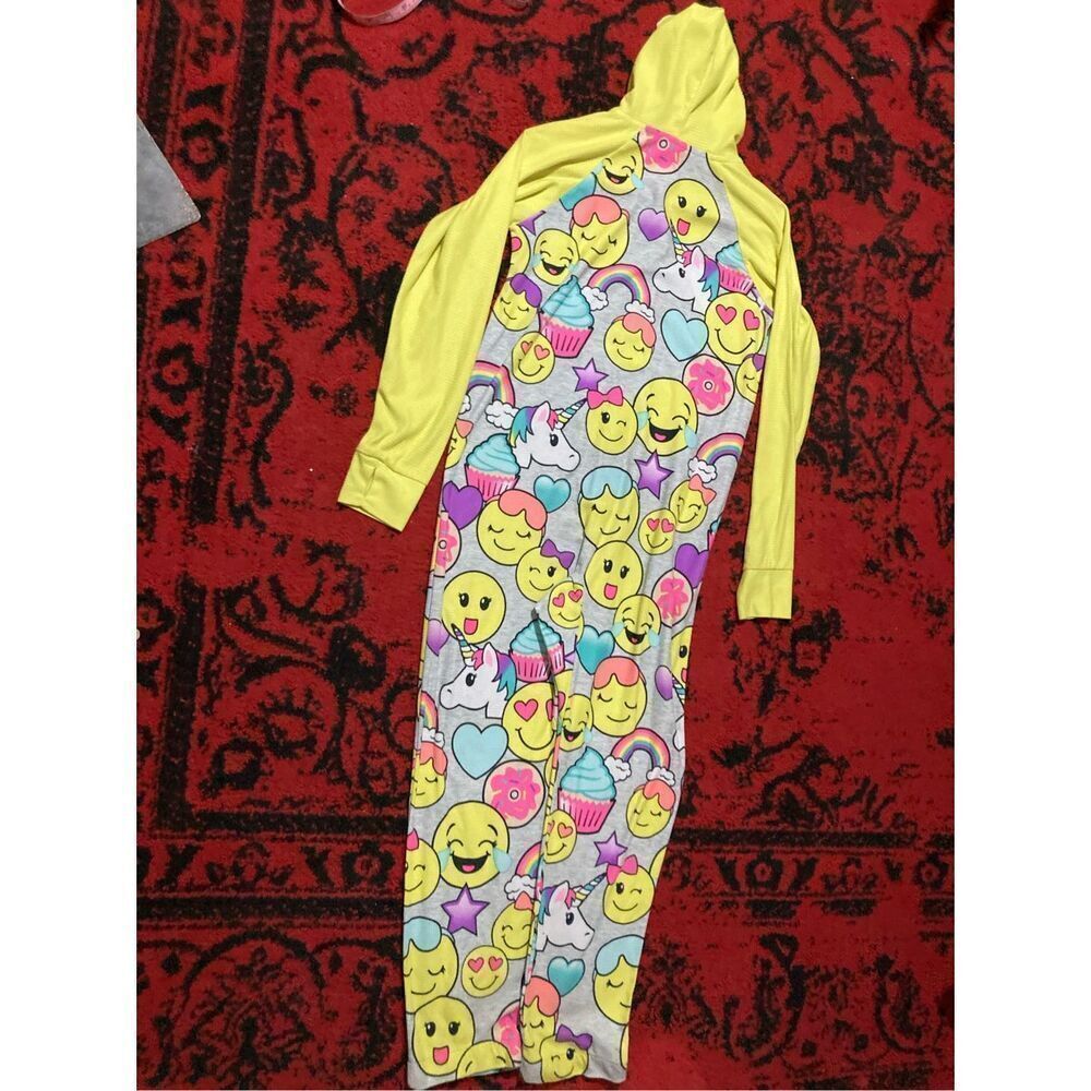 Girls kids Pajamas Pj’s Smiley Face one piece SZ 14 Unicorn EMOJI